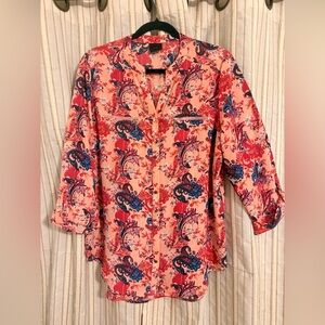 J.T.B. Paisley Floral Patterned Size Large Blouse. Faux pockets
